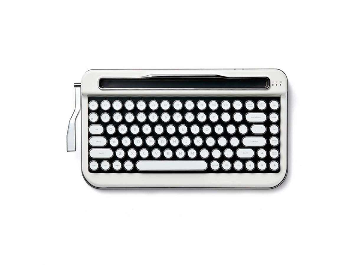 古きよきタイプライターがモチーフの無線キーボード「PENNA KEYBOARD
