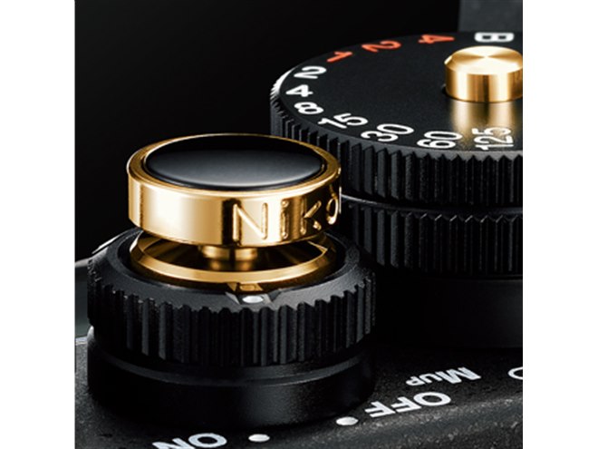 ニコン、1600台限定のゴールドパーツ採用「Df ブラック Gold Edition