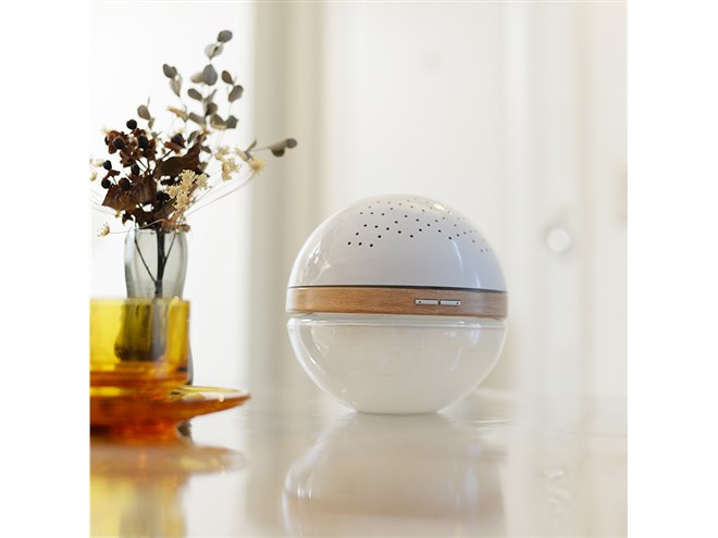 アンティバック、球体型の空気清浄機「マジックボール」に限定モデル