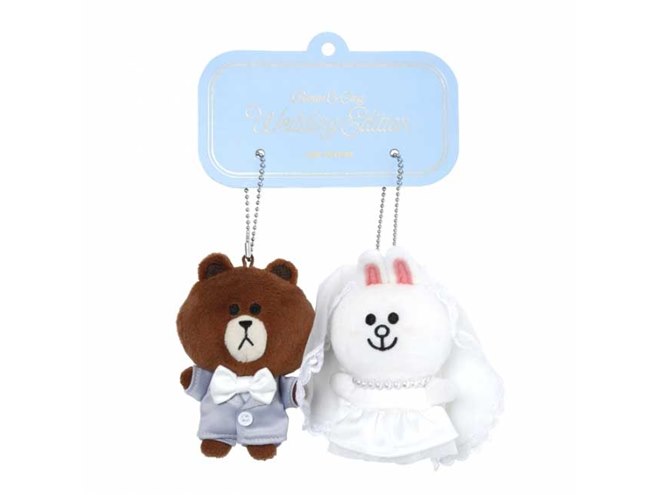 LINE、ウェディング衣装を着たブラウン&コニーの「ペアぬいぐるみ