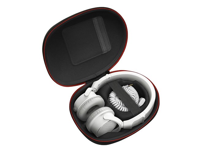 パイオニア、オンイヤー型初のHDドライバーを搭載したDJヘッドホン