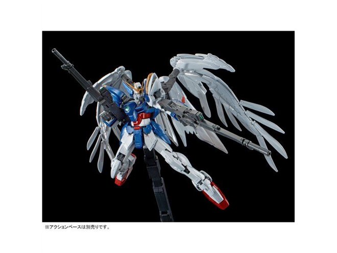 ドライツバーク装備のガンプラ「ウイングガンダムゼロ EW チタニウム