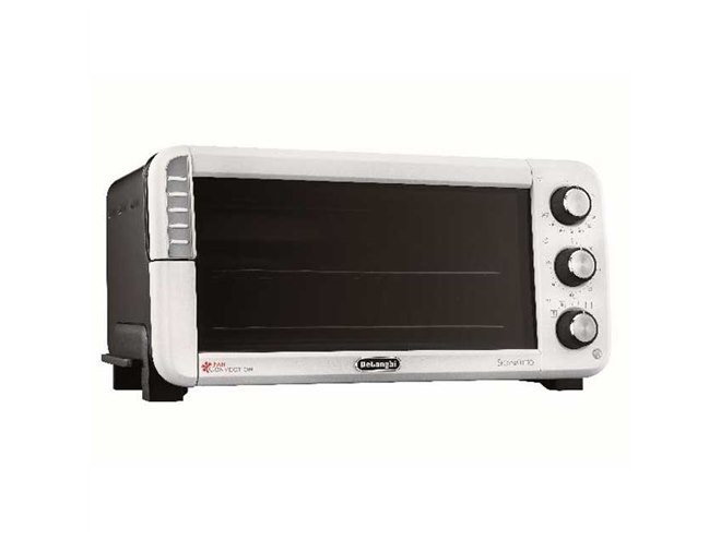 デロンギ、ムラなく焼き上げるシンプル操作のコンベクションオーブン2