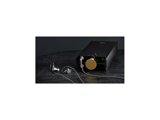 ソニー、約20万円のハイレゾ対応イヤホン「IER-Z1R」を3月23日発売