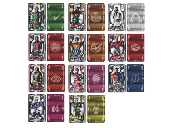 仮面ライダーの目が発光、バンダイより「仮面ライダーシリーズ PIICA