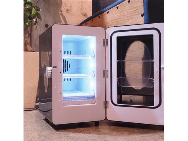 ガランッと下から缶飲料が出てくる、サンコー「俺の自販機 HOT＆COOL