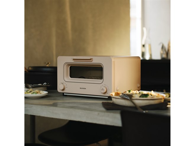 BALMUDA The Toaster」がリニューアル、新色「ベージュ」も追加して9