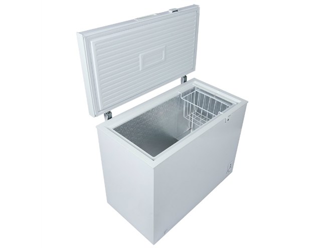 maxzen、まとめ買いや大型食品のストック向けの大容量上開き冷凍庫197L