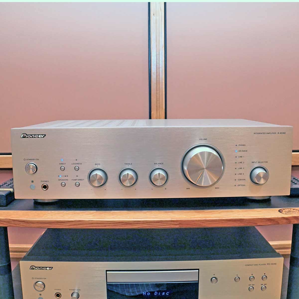 実に6年ぶり！パイオニアからプリメインアンプ入門機「A-40AE」「A