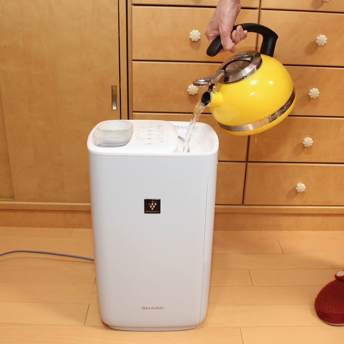 リビングが安定の湿度50％超え！ 給水スタイルが新しいシャープの2Way