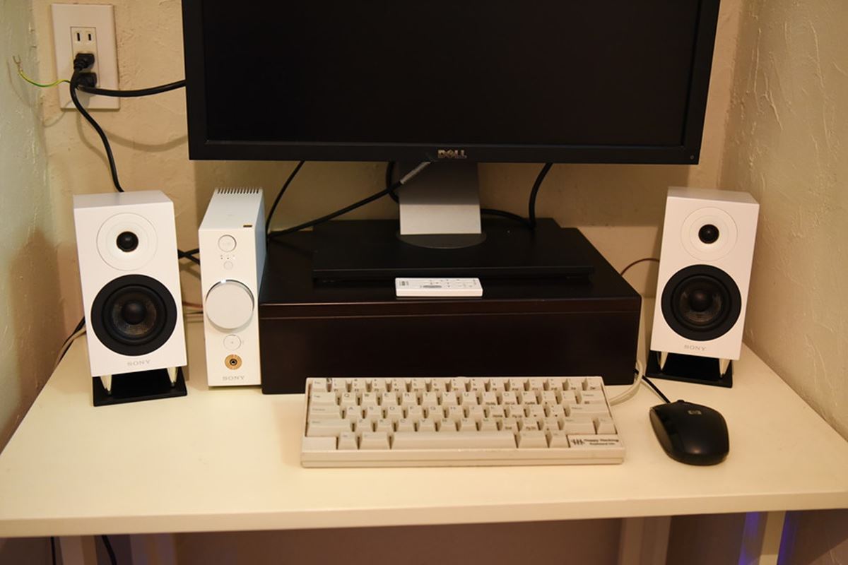 狭小書斎”でソニーの小型オーディオ「CAS-1」を使ってみた！ - 価格