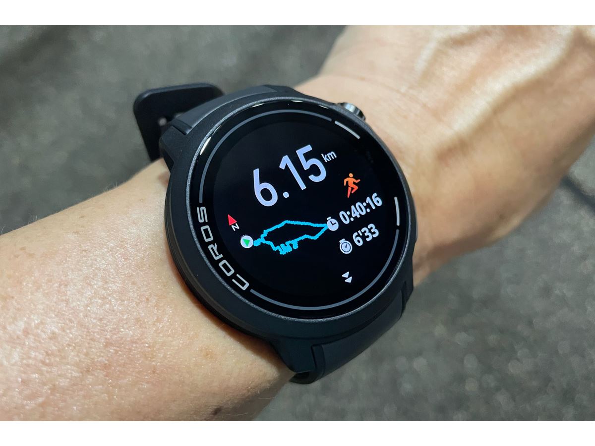 金メダルランナーも愛用するGPS時計の最新作！ カロス「ペース プロ