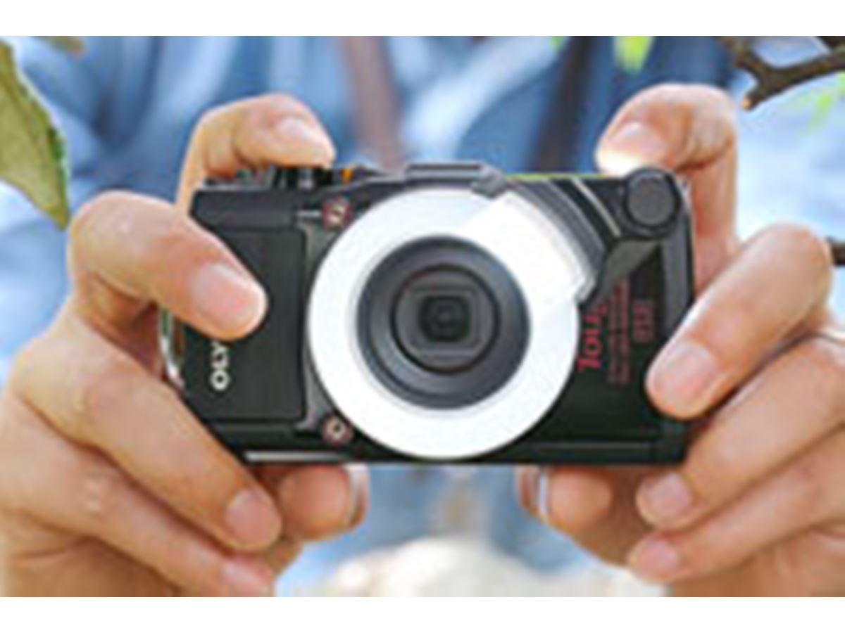 オリンパス「TG-4」の「顕微鏡モード」がさらに楽しくなる「FD-1」を