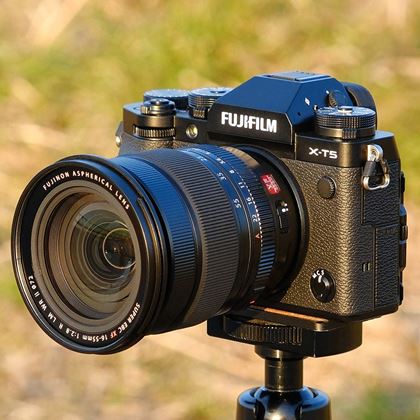 世界最高の光学83倍ズーム（2000mm相当）を実現！ ニコン「COOLPIX