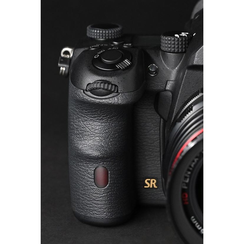 今だからこそ手に入れたい一眼レフ。視野率約100％モデルで撮影を楽し
