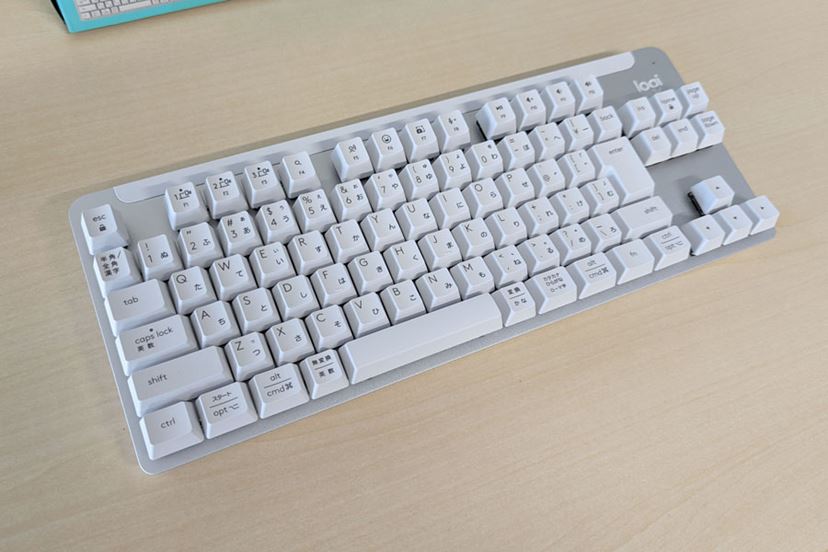 ロジクールからメカニカルキーボードの入門機「SIGNATURE メカニカル