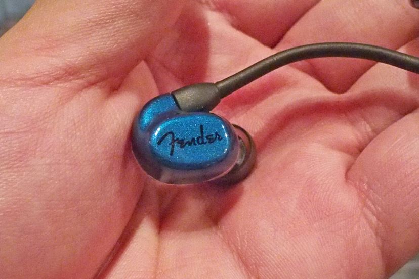 Fenderから6BA搭載の最上位イヤホン「FXA9」が登場！ - 価格.comマガジン