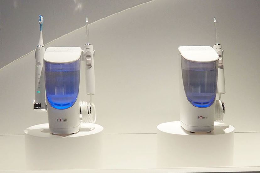 世界初！ 水素水を使ったジェット水流でオーラルケアができる