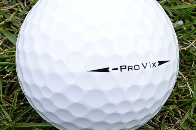 新顔の“レフトダッシュ”って何!? 最新のタイトリスト「PRO V1」3種を
