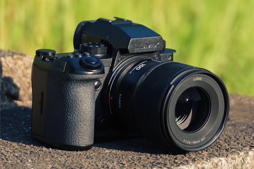 世界最小・最軽量「LUMIX S 100mm F2.8 MACRO」は多彩に使える100mm