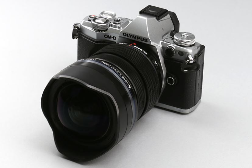 オリンパスの大口径・広角ズームレンズ「M.ZUIKO DIGITAL ED 7-14mm F2