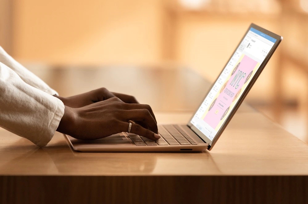 マイクロソフト Surface Laptop 3 13.5インチ VGY-00018 価格比較