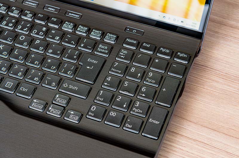 価格.com - [PR企画]FMV 「LIFEBOOK AH77/H2」で快適な毎日を