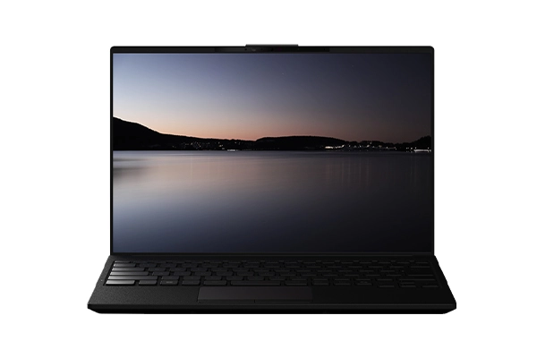 価格.com - [PR企画]FMV 14.0型モバイルノートPC 約848g～の超軽量ボディ