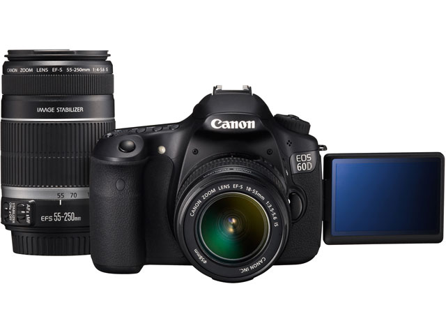 CANON EOS 60D ダブルズームキット 価格比較 - 価格.com