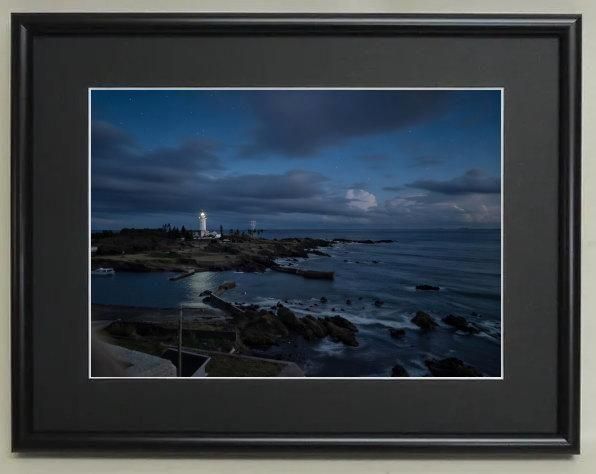 6700 ブラック | A4木製フレーム - 額縁 - 激安通販 | 額のまつえだ