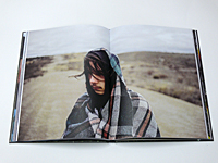 Theo Gosselin: Sans Limites - shelf