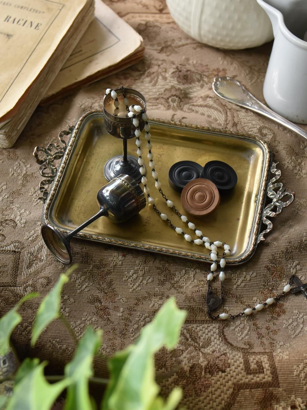 真鍮トレイ.リボン2 フランスアンティーク雑貨 アンティークトレイ