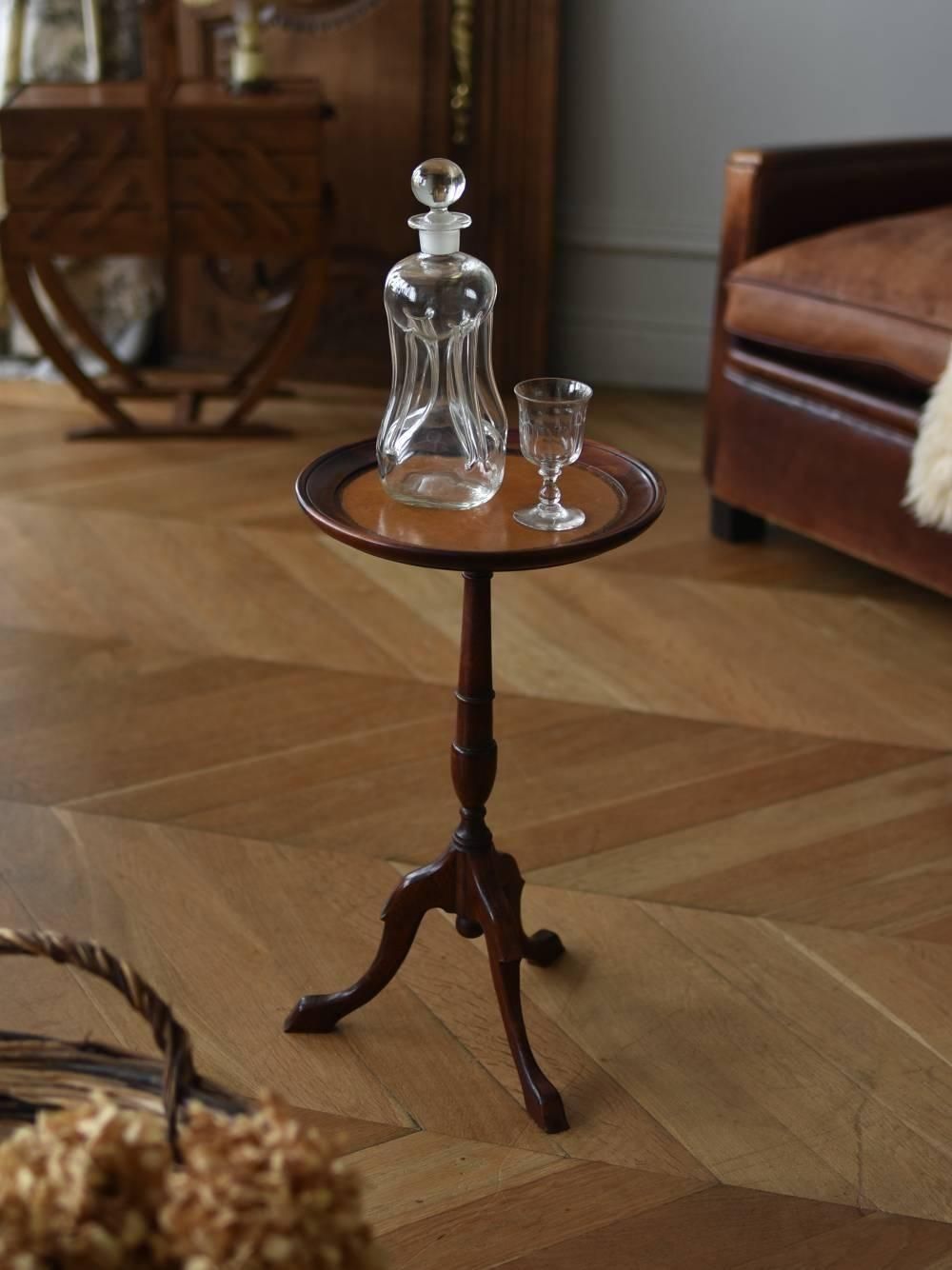 ラウンドサイドテーブル.18 フランスアンティーク家具 ミニテーブル 丸