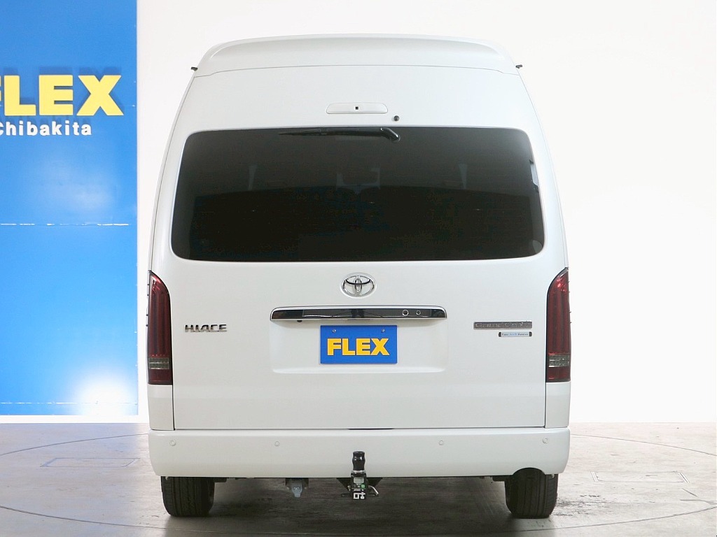 トヨタ ハイエース 2.7 グランドキャビン ファインテックツアラー 4WD