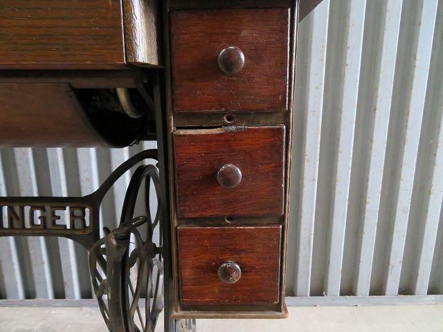 SINGER社 アンティーク ミシン台 - アンティーク、ビンテージの