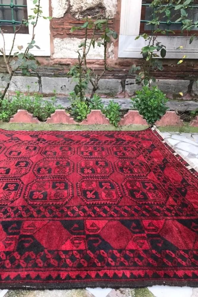 アンティークラグ トルクメン族 エルサリ（189×135cm）赤 黒 茶 楽天