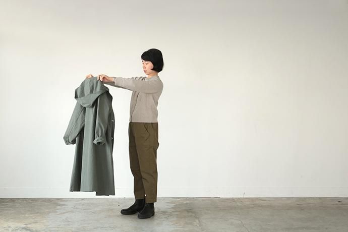 HAU 藁谷真生の「今着たい服、こんな服。」 第50回：サッと、羽織る