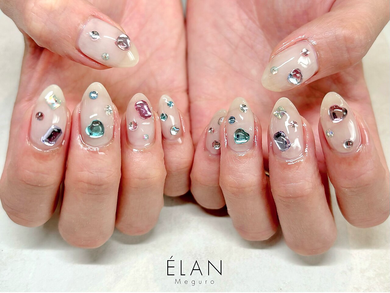 2026年冬トレンド】宝石のネイルデザイン集｜人気順｜4ページ目