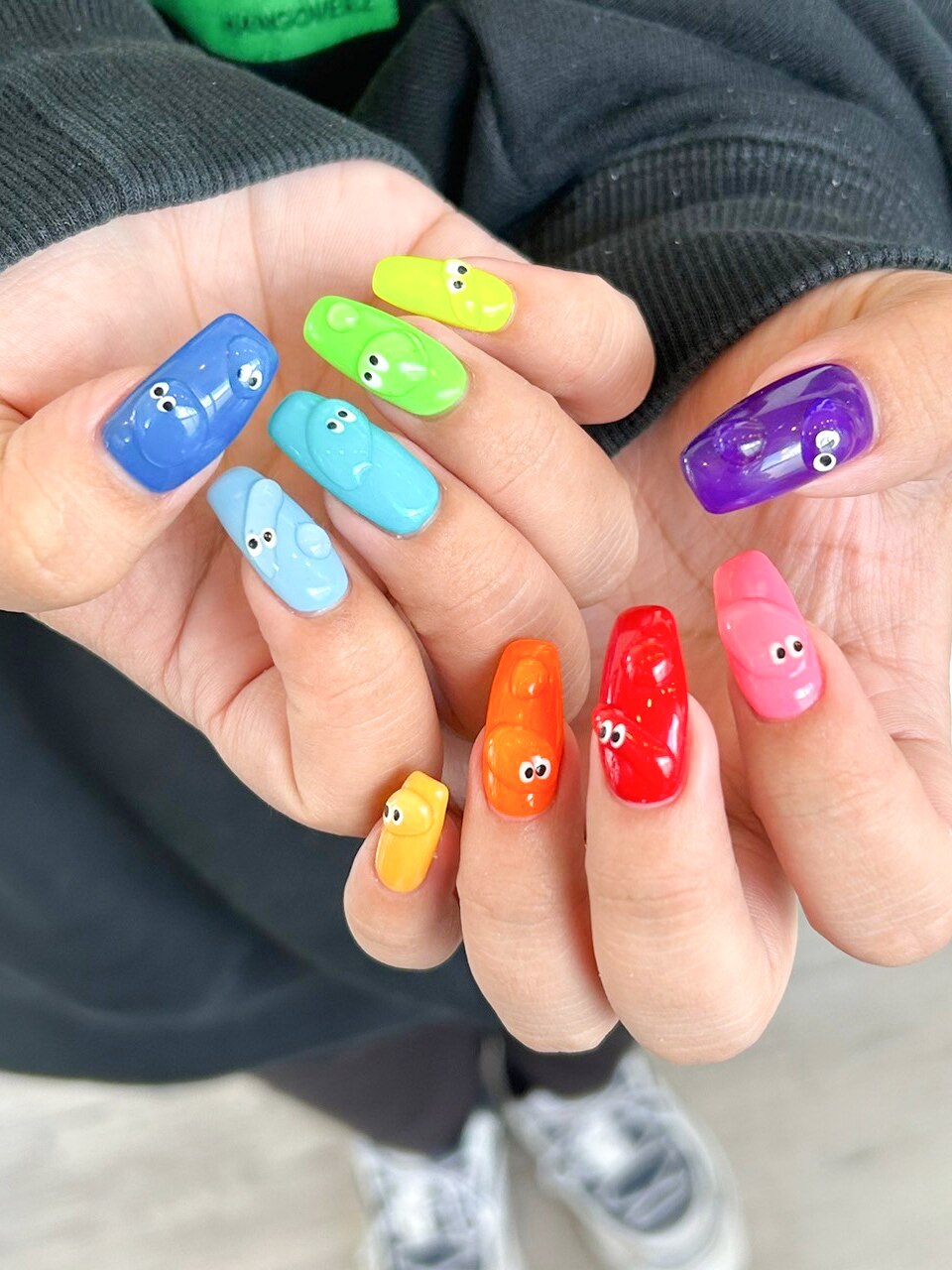 2026年冬トレンド】ジェルのネイルデザイン集｜人気順｜54ページ目