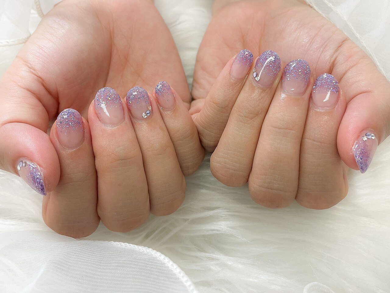 2026年春トレンド】パープルラメのネイルデザイン集｜人気順