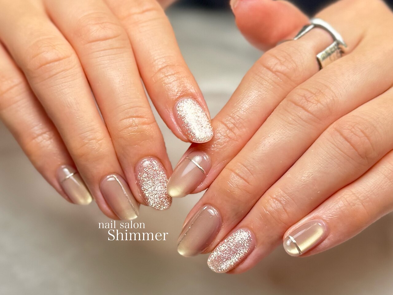 2026年冬トレンド】プラチナマグのネイルデザイン集｜人気順