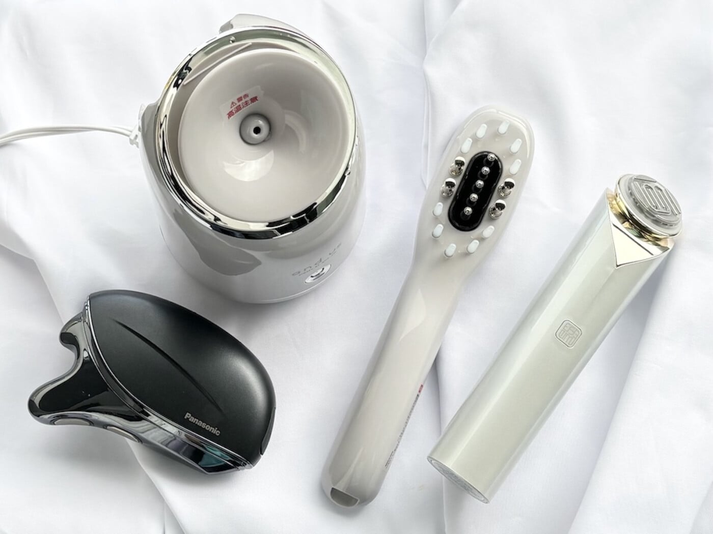 寝ながらエステを実現！ナイトスチーマー ナノケア [美容家電・美顔器