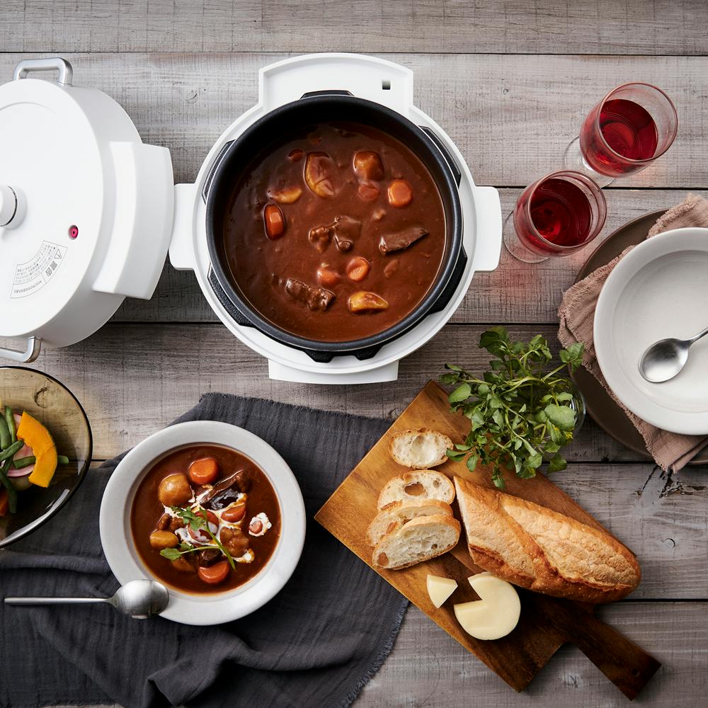 アイリスオーヤマ 電気圧力鍋 4.0L PC-MA4-W ホワイト 調理家電