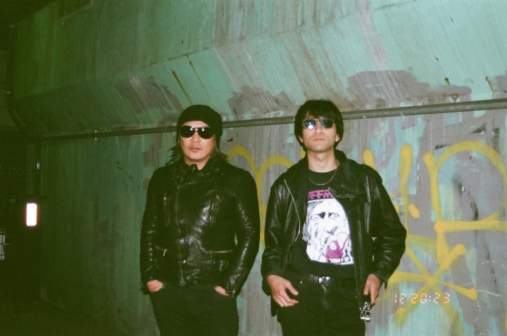 DEATHRO × 藤崎賢一(METALIC/JUSTY-NASTY)──“人間の熱”、それが