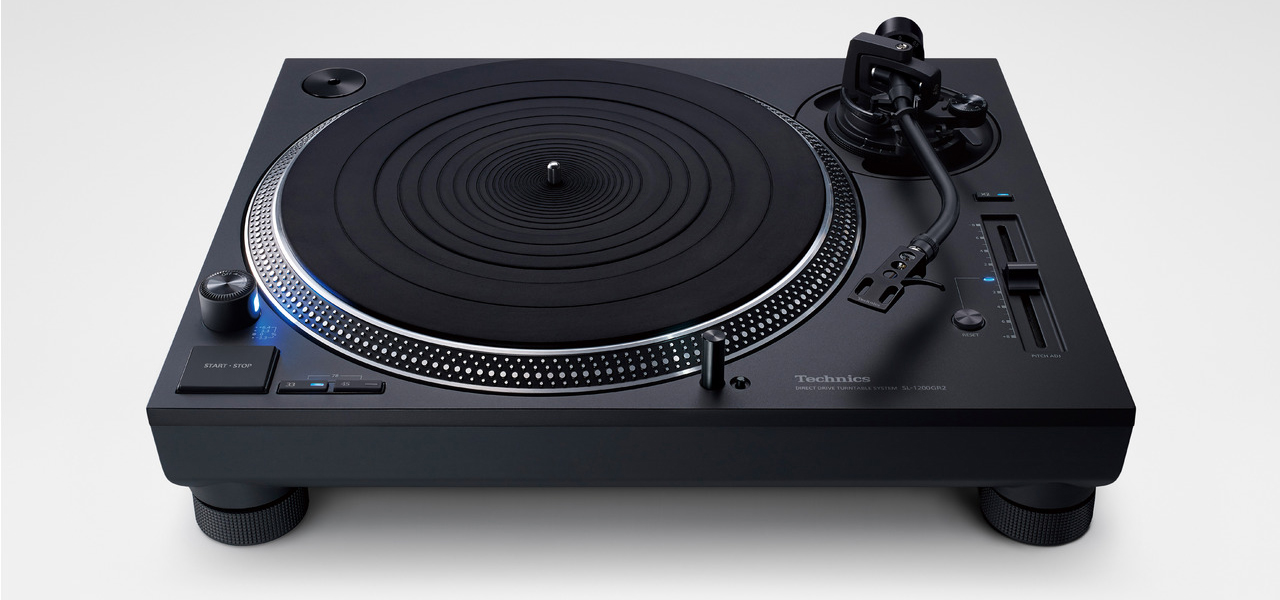 Technics SL-1200GR2 | 新開発の新世代モーターを搭載したアナログ