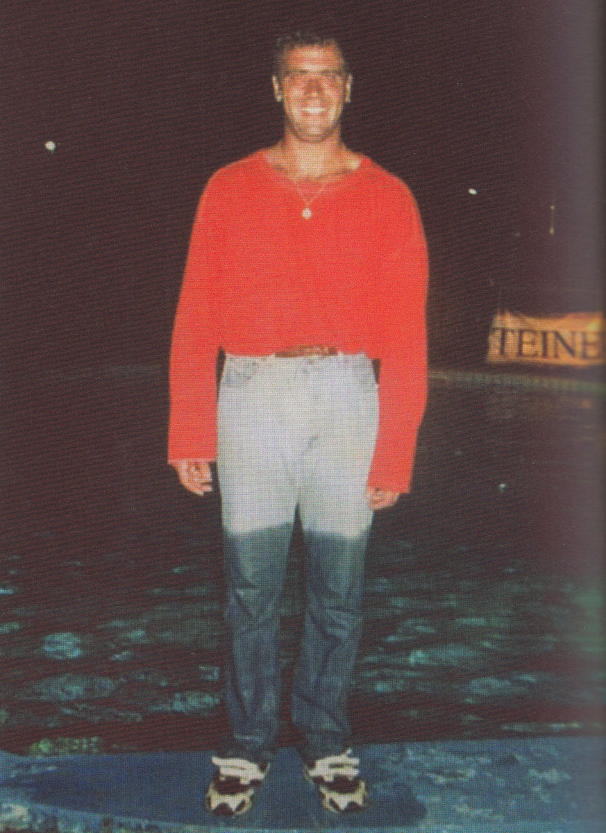 Bis Morgen im Nassen – In Form Library