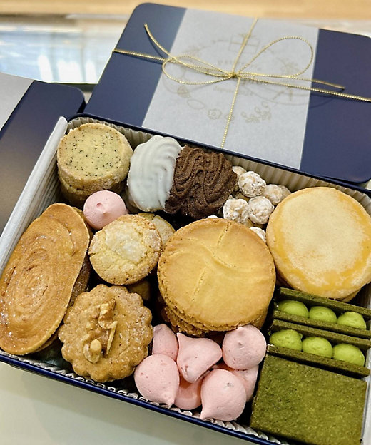 ☆春のクッキー缶 | Patisserie Lavie plus/パティスリー ラヴィ