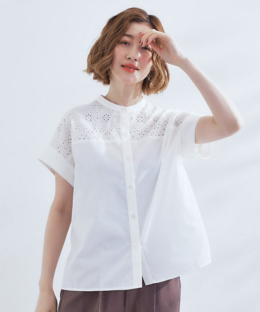 涼やかさと上品さを兼ね備えた レースシャツブラウス