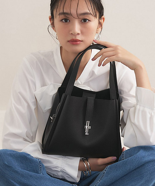 合成皮革／ミドルサイズ】春カラーフォルムバッグ