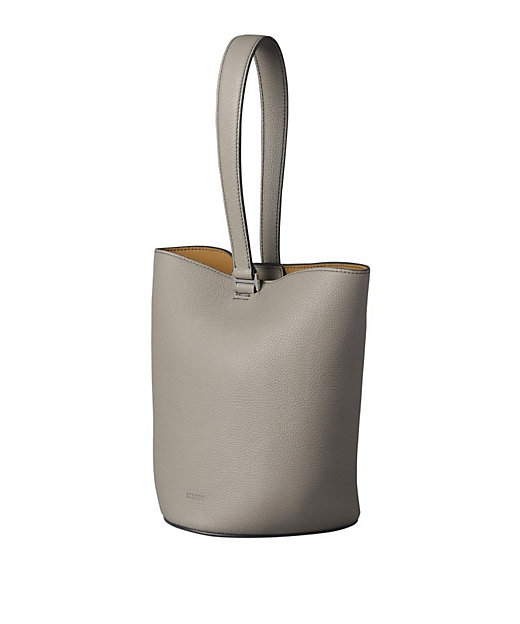 キッカ】レザーショルダーバッグ S 本革（商品番号：P25